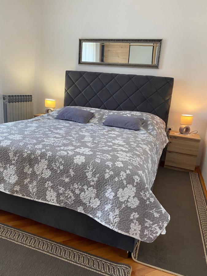 Haus Tanja Villa Малинска Екстериор снимка